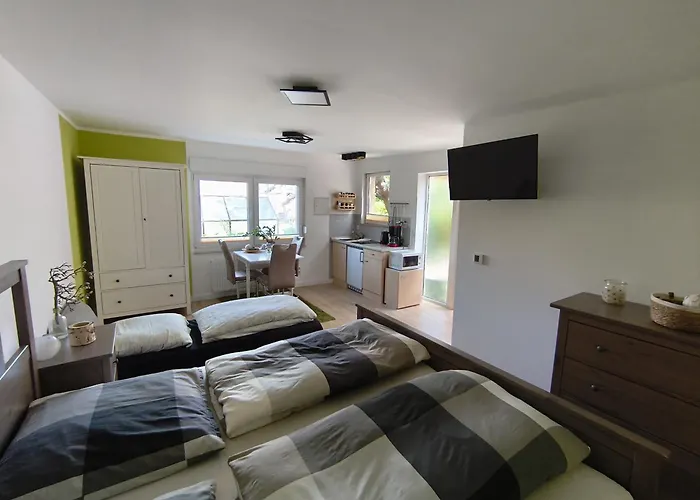 Fambiwo - In Guter Lage * Dresde